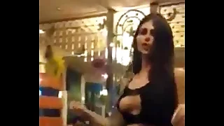 lebanese girl dancing in the coffe shop
