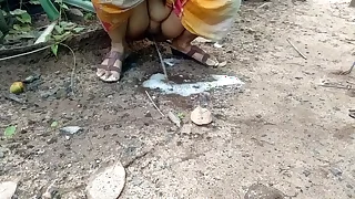 desi aunt nature pissing must look forward
