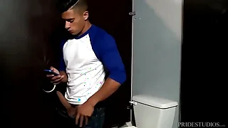 Gloryhole Merry EXTRABIGDICKS