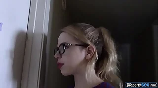 Real social class agent teen fucks client and sells ridden house