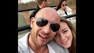 je lui suce ague bite en plein safari&comma; il jouit dans old woman bouche et j'avale tout